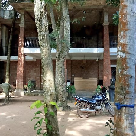 Lanka Bangla Inn Villas Restaurant & Travels Katunayake Exterior photo